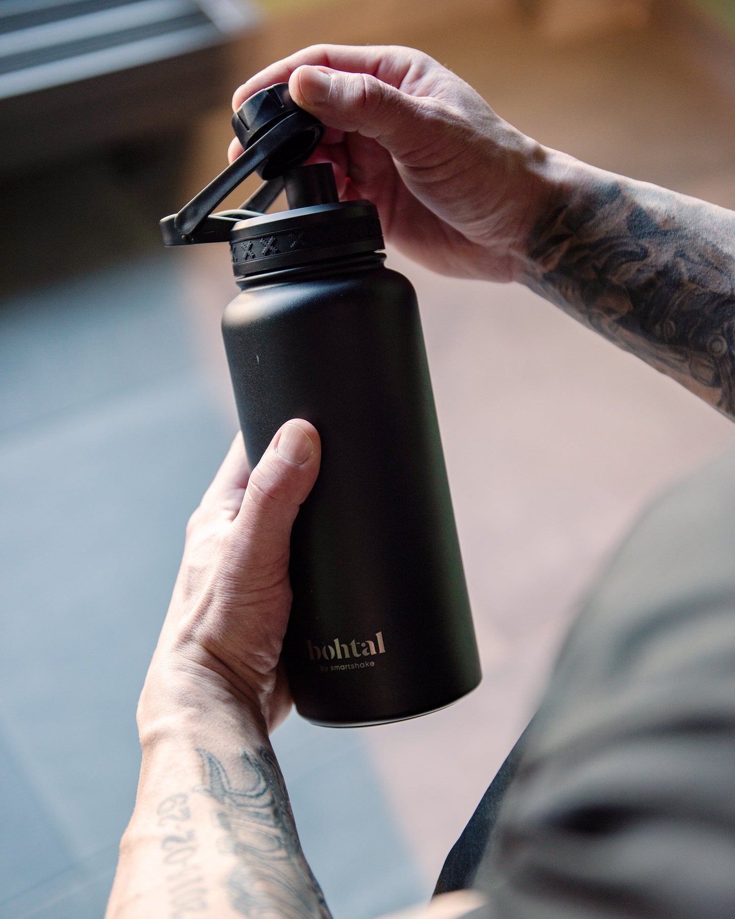 bohtal-insulated-sports-bottle-black-f2 Bohtal_Insulated_Sports_Bottle_Black_lifestyle.jpg
