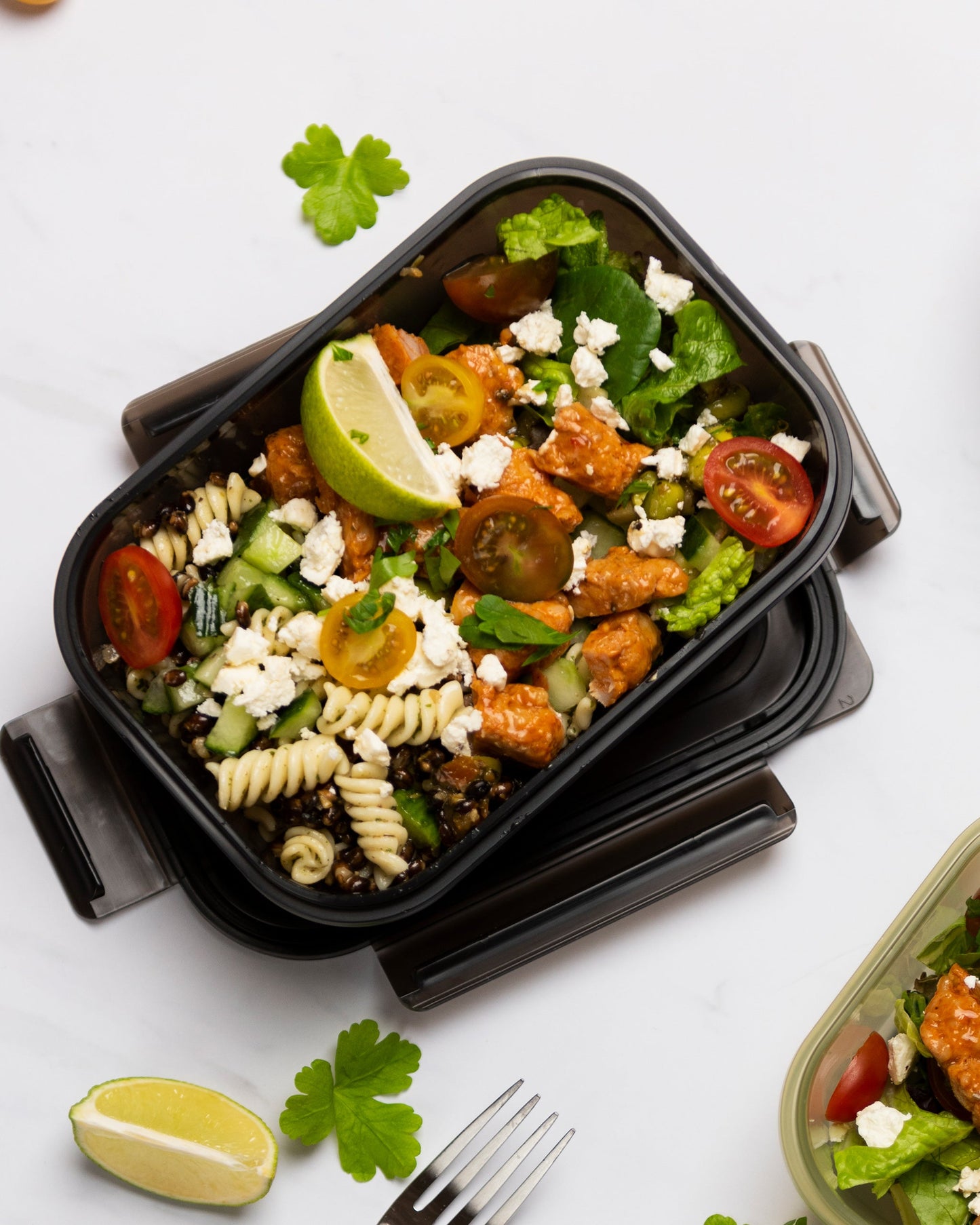 food-storage-container-black-b7 Smartshake_Food_Storage_Container_Black_Lifestyle.jpg