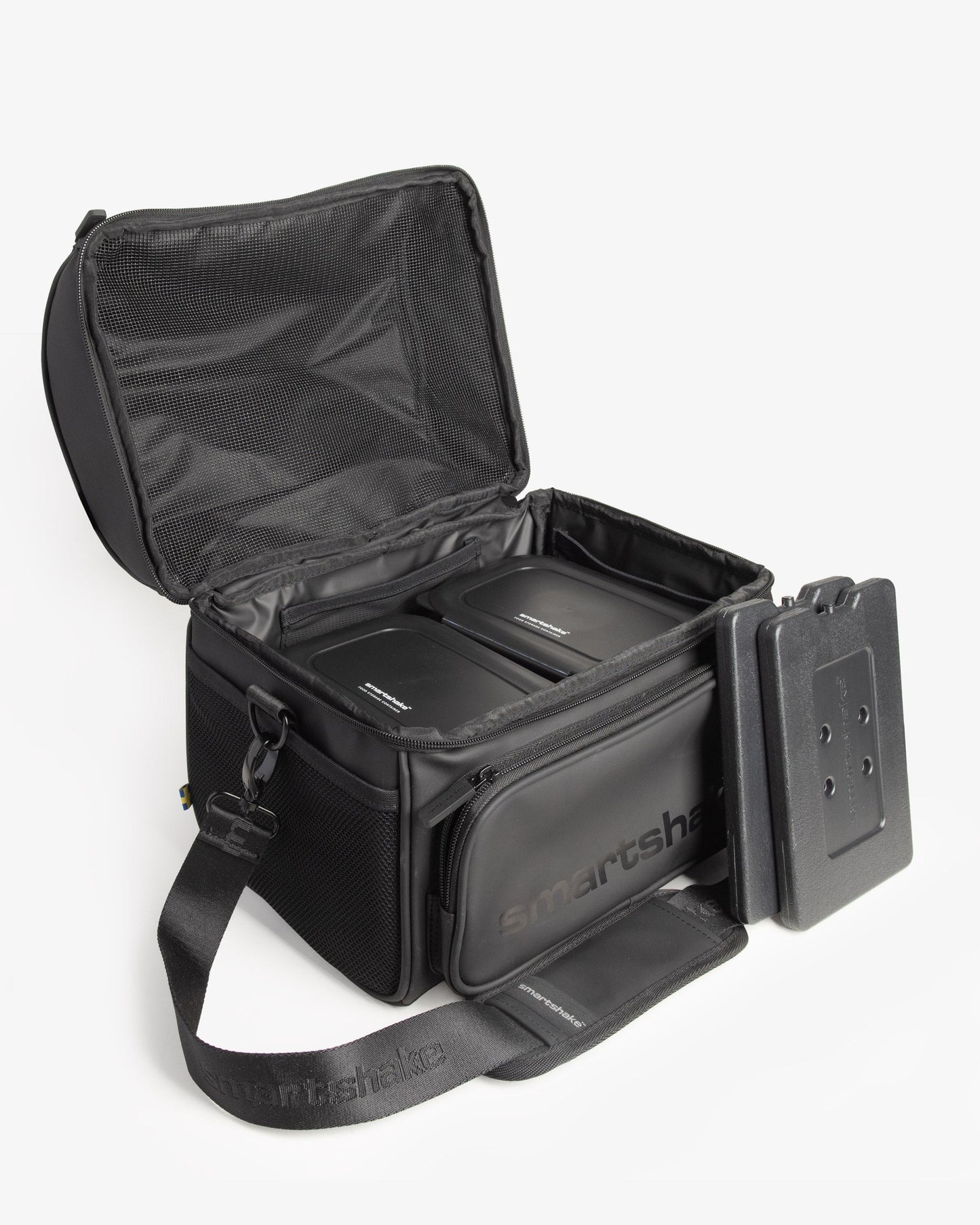 meal-prep-bag-black-with-4-food-containers-and-2-ice-packs-v4 Smartshake_Meal_Prep_Bag_Black_open.jpg