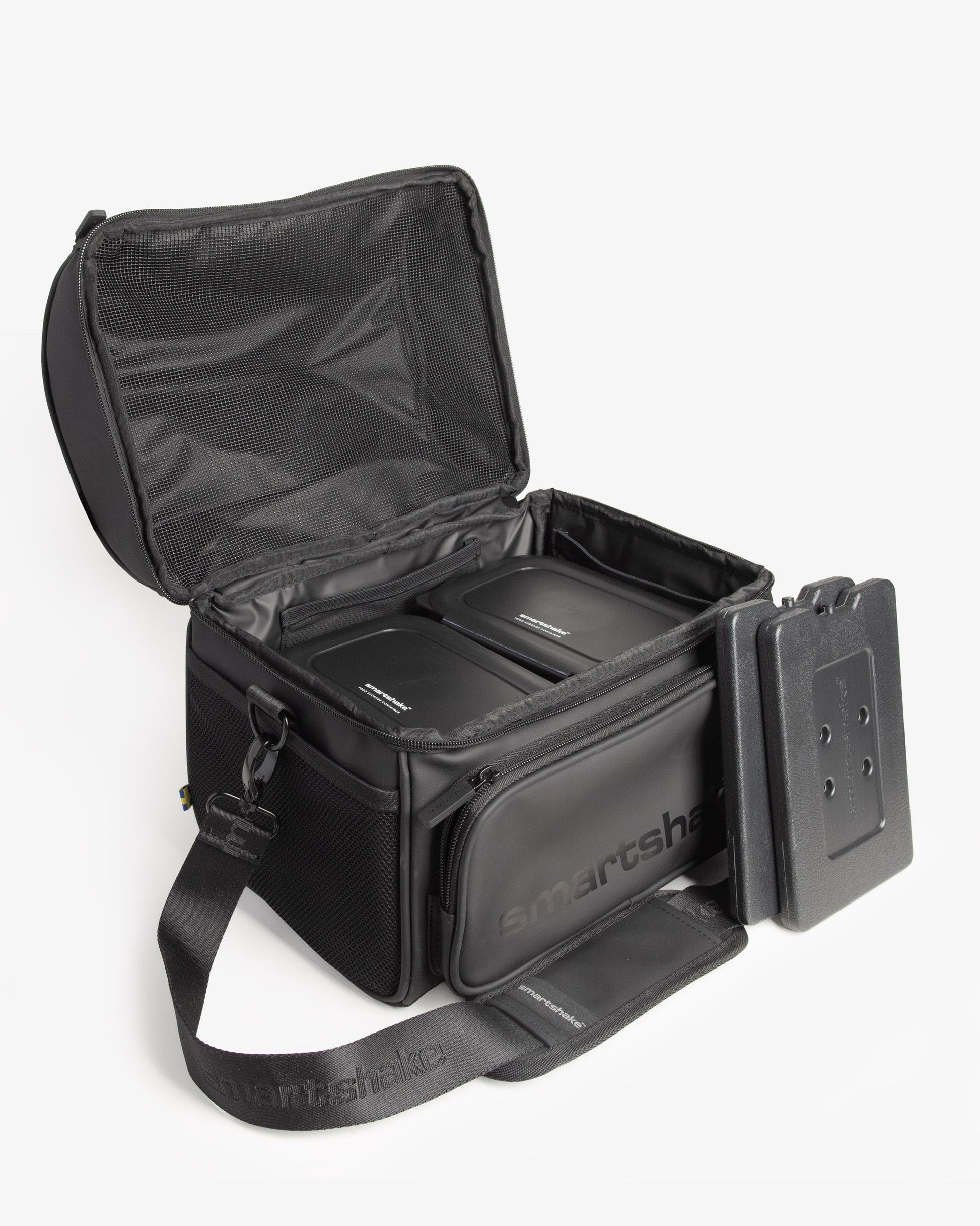 meal-prep-bag-black-with-4-food-containers-and-2-ice-packs-v4 Smartshake_Meal_Prep_Bag_Black_open.jpg