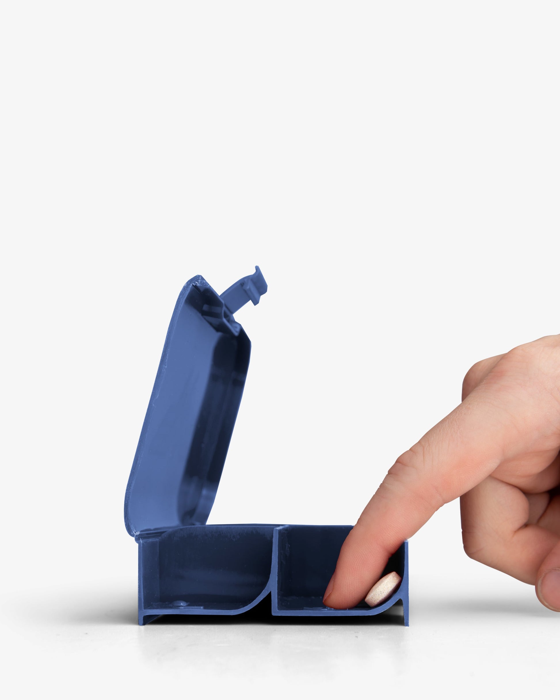 pill-box-organizer-superman-g2 Smartshake_PillBox_Organizer_Superman_curved_pillbox.jpg