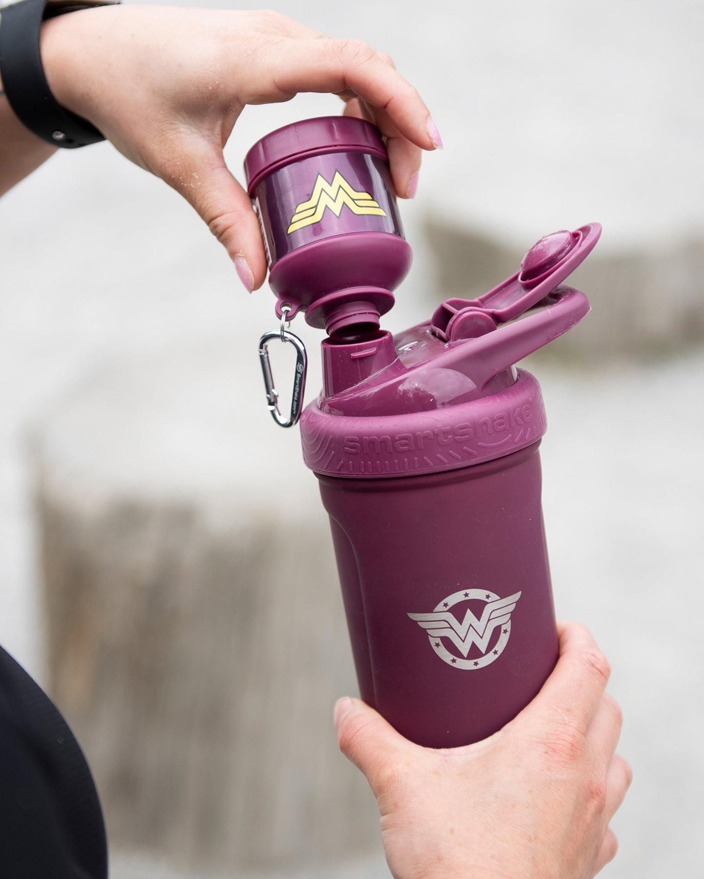 whey2go-funnel-wonder-woman-z8 Smartshake_Whey2Go_Wonderman_Lifestyle.jpg